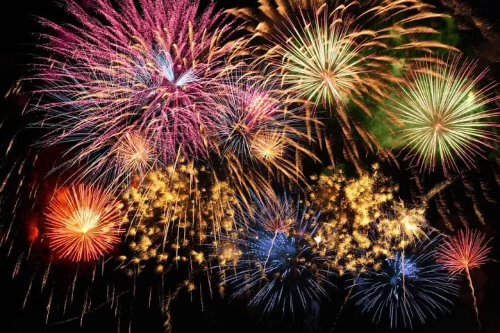 a group of fireworks in the sky